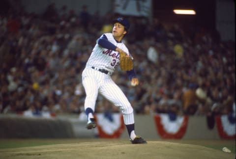 NEW YORK – OCTOBER 17: Jon Matlack #32 of the New York Mets pitches against the Oakland Athletics during game 4 of the 1973 World Series October 17, 1973 at Shea Stadium in the Queens borough of New York City. The Athletics won the series 4-3. (Photo by Focus on Sport/Getty Images)