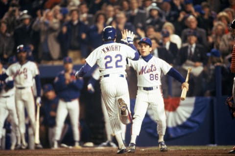 FLUSHING, NY – OCTOBER 27: Third baseman Ray Knight #22 of the New York Mets hits a home run and rounds the bases during game 7 of the 1986 World Series against the Boston Red Sox at Shea Stadium on October 27, 1986 in Flushing, New York. The Mets won the series 4-3. (Photo by T.G. Higgins/Getty Images)