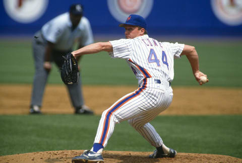 NEW YORK – CIRCA 1991: David Cone #44 of the New York Mets pitches during an Major League Baseball game circa 1991 at Shea Stadium in the Queens borough of New York City. Cone played for the Mets from 1987-92 and 2003. (Photo by Focus on Sport/Getty Images)