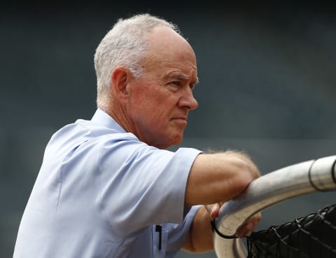 NEW YORK, NY – AUGUST 10: General manager Sandy Alderson of the New York Mets watches his team during batting practice before a game against the Colorado Rockies on August 10, 2015 at Citi Field in the Flushing neighborhood of the Queens borough of New York City. (Photo by Rich Schultz/Getty Images)