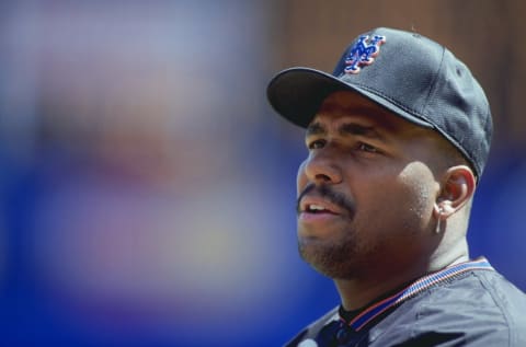 19 Apr 1999: Bobby Bonilla #25 of the New York Mets looks on during the game against the Montreal Expos at the Shea Stadium in Flushing, New York. The Expos defeated the Mets 4-2. Mandatory Credit: Al Bello /Allsport