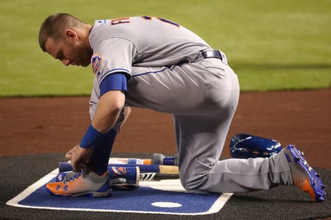 PHOENIX, AZ – JUNE 14: Todd Frazier #21 of the New York Mets ties his laces on-deck during the first inning of the MLB game against the Arizona Diamondbacks at Chase Field on June 14, 2018 in Phoenix, Arizona. (Photo by Christian Petersen/Getty Images)