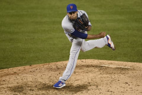 WASHINGTON, DC – SEPTEMBER 24: Edwin Diaz #39 of the New York Mets pitches in the ninth inning against the Washington Nationals at Nationals Park on September 24, 2020 in Washington, DC. (Photo by Patrick McDermott/Getty Images)