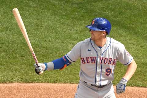 WASHINGTON, DC – SEPTEMBER 27: Brandon Nimmo #9 of the New York Mets prepares for a pitch during a baseball game against the Washington Nationals at Nationals Park on September 27, 2020 in Washington, DC. (Photo by Mitchell Layton/Getty Images)