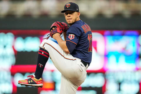 MINNEAPOLIS, MN – JULY 06: Jose Berrios #17 of the Minnesota Twins pitches against the Chicago White Sox on July 6, 2021 at Target Field in Minneapolis, Minnesota. (Photo by Brace Hemmelgarn/Minnesota Twins/Getty Images)