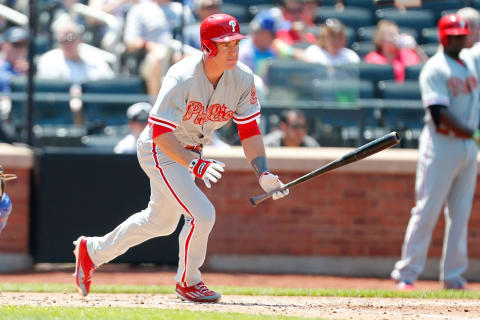 NEW YORK, NY – MAY 25: Chase Utley #26 of the Philadelphia Phillies hits a two run single in the third inning against the New York Mets at Citi Field on May 25, 2015 in Flushing neighborhood of the Queens borough of New York City. Mets defeated the Phillies 6-3. (Photo by Mike Stobe/Getty Images)