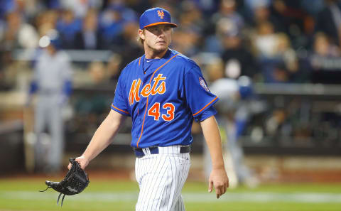 NEW YORK, NY – NOVEMBER 01: (NEW YORK DAILIES OUT) Addison Reed #43 of the New York Mets in action against the Kansas City Royals during game five of the 2015 World Series at Citi Field on November 1, 2015 in the Flushing neighborhood of the Queens borough of New York City. The Royals defeated the Mets 7-2. (Photo by Jim McIsaac/Getty Images)