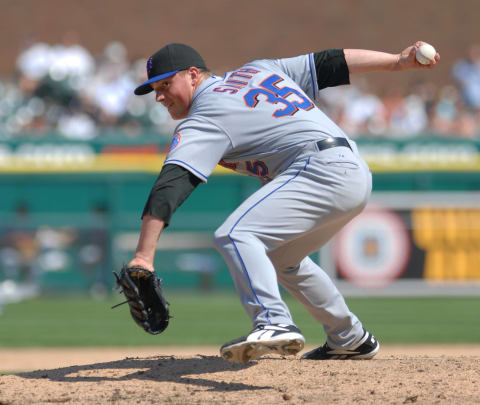 DETROIT, MI – JUNE 10: Joe Smith of the New York Mets pitches during the game against the Detroit Tigers at Comerica Park in Detroit, Michigan on June 10, 2007. The Tigers defeated the Mets 15-7. (Photo by Mark Cunningham/MLB Photos via Getty Images)