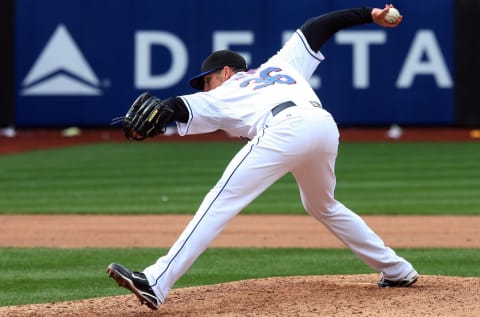 NEW YORK – APRIL 04: Darren O’Day #36 of the New York Mets throws a pitch against the Boston Red Sox in the first inning on April 4, 2009 at Citi Field in the Flushing neighborhood of the Queens borough of New York City. (Photo by Jim McIsaac/Getty Images)