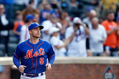 NEW YORK, NY – SEPTEMBER 30: David Wright #5 of the New York Mets runs to the dugout during the fourth inning against the Miami Marlins at Citi Field on September 30, 2018 in the Flushing neighborhood of the Queens borough of New York City. (Photo by Adam Hunger/Getty Images)