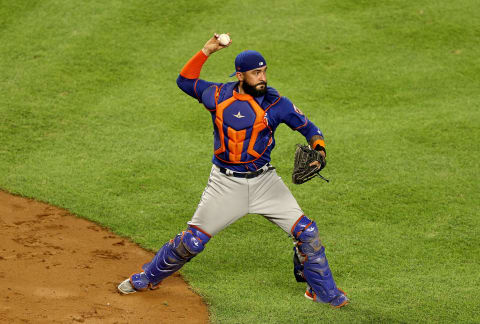 NEW YORK, NEW YORK – JULY 19: Ali Sanchez #70 of the New York Mets fields a hit in the bottom of the ninth inning against the New York Yankees during Summer Camp play at Yankee Stadium on July 19, 2020 in the Bronx borough of New York City. (Photo by Elsa/Getty Images)