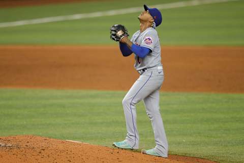 May 21, 2021; Miami, Florida, USA; New York Mets starting pitcher Marcus Stroman (0) takes the mound against the Miami Marlins during the sixth inning at loanDepot Park. Mandatory Credit: Sam Navarro-USA TODAY Sports