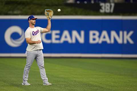 Aug 2, 2021; Miami, Florida, USA; New York Mets first baseman Pete Alonso (20) warms up prior to the game against the Miami Marlins at loanDepot park. Mandatory Credit: Jasen Vinlove-USA TODAY Sports