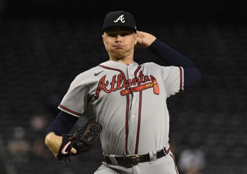 PHOENIX, ARIZONA – SEPTEMBER 22: Sean Newcomb #15 of the Atlanta Braves delivers a pitch against the Arizona Diamondbacks at Chase Field on September 22, 2021 in Phoenix, Arizona. (Photo by Norm Hall/Getty Images)