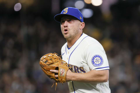 SEATTLE, WASHINGTON – OCTOBER 03: Kyle Seager #15 of the Seattle Mariners reacts as he was pulled from the game during the ninth inning against the Los Angeles Angels at T-Mobile Park on October 03, 2021 in Seattle, Washington. (Photo by Steph Chambers/Getty Images)