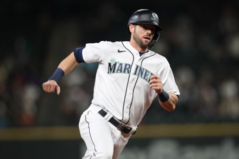 SEATTLE – SEPTEMBER 14: Mitch Haniger #17 of the Seattle Mariners in action during the game against the Boston Red Sox at T-Mobile Park on September 14, 2021 in Seattle, Washington. The Red Sox defeated the Mariners 8-4. (Photo by Rob Leiter/MLB Photos via Getty Images)