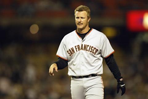 LOS ANGELES – SEPTEMBER 19: Second baseman Jeff Kent #21 of the San Francisco Giants walks on the infield during the MLB game against the Los Angeles Dodgers on September 19, 2002 at Dodger Stadium in Los Angeles, California. The Dodgers won 6-3. (Photo by Stephen Dunn/Getty Images)