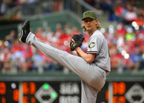 PHILADELPHIA, PA – MAY 27: Starting pitcher Bronson Arroyo #61 of the Cincinnati Reds throws a pitch in the first inning during a game against the Philadelphia Phillies at Citizens Bank Park on May 27, 2017 in Philadelphia, Pennsylvania. (Photo by Hunter Martin/Getty Images)