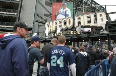 SEATTLE – APRIL 14: Fans enter the stadium before the Seattle Mariners and the Los Angeles Angels of Anaheim play on Opening Day on April 14, 2009 at Safeco Field in Seattle, Washington. (Photo by Otto Greule Jr/Getty Images)