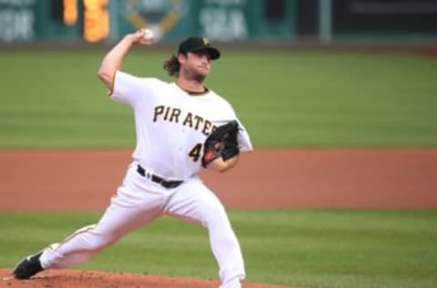 Jun 10, 2016; Pittsburgh, PA, USA; Pittsburgh Pirates starting pitcher 