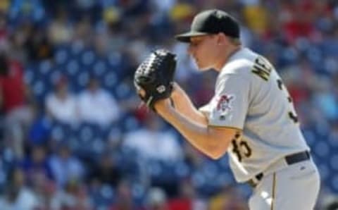 Jul 17, 2016; Washington, DC, USA; Pittsburgh Pirates relief pitcher Mark Melancon (35) prepares to pitch against the Washington Nationals in the ninth inning at Nationals Park. The Pirates won 2-1 in eighteen innings. Mandatory Credit: Geoff Burke-USA TODAY Sports