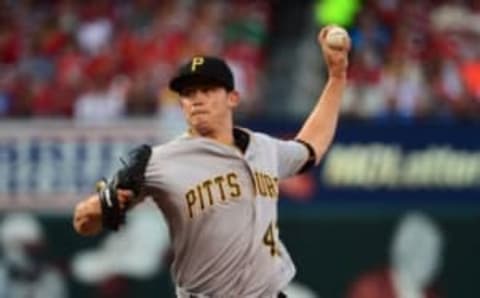 Jul 5, 2016; St. Louis, MO, USA; Pittsburgh Pirates starting pitcher Steven Brault (43) pitches to a St. Louis Cardinals batter during the first inning of his first career Major League Baseball start at Busch Stadium. Mandatory Credit: Jeff Curry-USA TODAY Sports