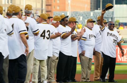 PITTSBURGH – JUNE 21: Manny Sanguillen #35 of the World Series Champion 1971 Pittsburgh Pirates salutes the crowd after being introduced before the game against the Baltimore Orioles on June 21, 2011 at PNC Park in Pittsburgh, Pennsylvania. (Photo by Jared Wickerham/Getty Images)