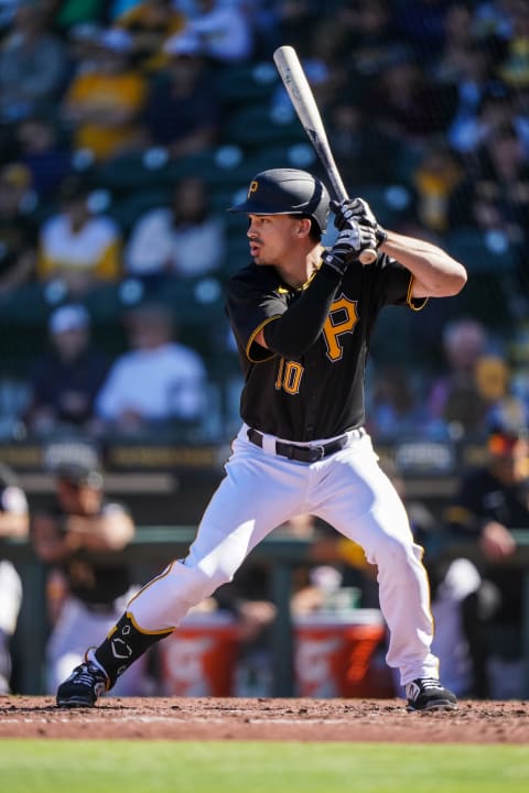 BRADENTON, FL- FEBRUARY 22: Bryan Reynolds #10 of the Pittsburgh Pirates bats during a game against the Minnesota Twins on February 21, 2020 at LECOM Park in Bradenton, Florida. (Photo by Brace Hemmelgarn/Minnesota Twins/Getty Images)