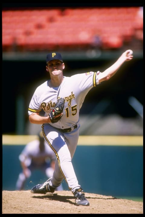 8 Aug 1995: Pitcher Denny Neagle of the Pittsburgh Pirates throws a pitch during a game against the San Francisco Giants at Candlestick Park in San Francisco, California. The Pirates won the game 9-5. Mandatory Credit: Otto Greule /Allsport