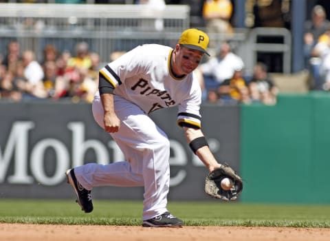 PITTSBURGH, PA – MAY 05: John McDonald #17 of the Pittsburgh Pirates plays the field against the Washington Nationals during the game on May 5, 2013 at PNC Park in Pittsburgh, Pennsylvania. (Photo by Justin K. Aller/Getty Images)