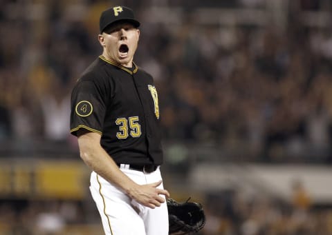 PITTSBURGH, PA – SEPTEMBER 19: Mark Melancon #35 of the Pittsburgh Pirates celebrates after closing out the ninth inning with a 4-2 win against the Milwaukee Brewers at PNC Park on September 19, 2014 in Pittsburgh, Pennsylvania. (Photo by Justin K. Aller/Getty Images)