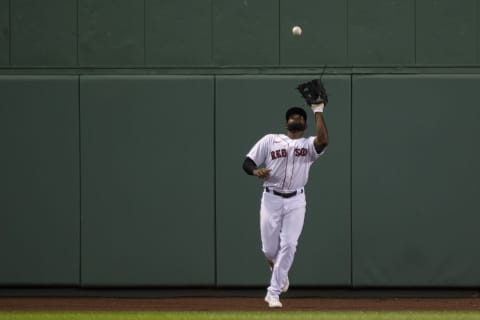 BOSTON, MA – SEPTEMBER 24: Jackie Bradley Jr. #19 of the Boston Red Sox catches a fly ball during the ninth inning of a game against the Baltimore Orioles on September 24, 2020 at Fenway Park in Boston, Massachusetts. The 2020 season had been postponed since March due to the COVID-19 pandemic. (Photo by Billie Weiss/Boston Red Sox/Getty Images)