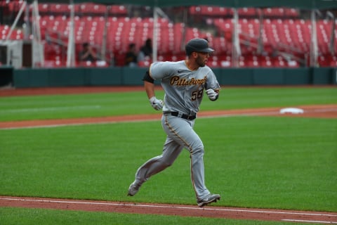 ST LOUIS, MO – AUGUST 27: Jacob Stallings #58 of the Pittsburgh Pirates runs against the St. Louis Cardinals at Busch Stadium on August 10, 2020 in St Louis, Missouri. (Photo by Dilip Vishwanat/Getty Images)