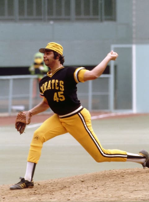 PITTSBURGH, PA – 1979: Pitcher John Candelaria #45 of the Pittsburgh Pirates pitches during a Major League Baseball game at Three Rivers Stadium in 1979 in Pittsburgh, Pennsylvania. (Photo by George Gojkovich/Getty Images)