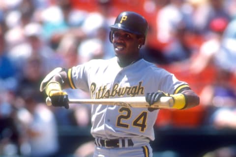 SAN FRANCISCO, CA – MAY 21: Barry Bonds #24 of the Pittsburgh Pirates looks on during a baseball game on against the San Francisco Giants on May 21, 1992 at Candlestick Park in San Francisco, California. (Photo by Mitchell Layton/Getty Images)