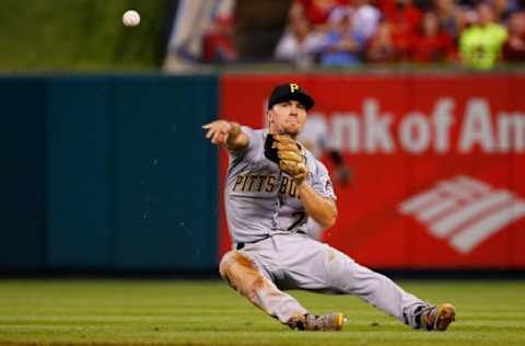 ST. LOUIS, MO – JUNE 1: Adam Frazier #26 of the Pittsburgh Pirates throws to first base against the St. Louis Cardinals in the fifth inning at Busch Stadium on June 1, 2018 in St. Louis, Missouri. (Photo by Dilip Vishwanat/Getty Images)