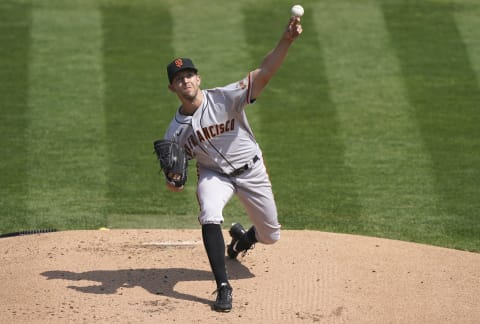 OAKLAND, CALIFORNIA – SEPTEMBER 20: Tyler Anderson #31 of the San Francisco Giants pitches against the Oakland Athletics in the bottom of the first inning at RingCentral Coliseum on September 20, 2020 in Oakland, California. (Photo by Thearon W. Henderson/Getty Images)