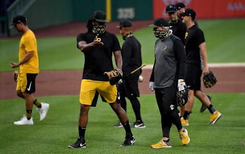 PITTSBURGH, PA – JULY 07: Manager Derek Shelton talks with Josh Bell #55 of the Pittsburgh Pirates during summer workouts at PNC Park on July 7, 2020 in Pittsburgh, Pennsylvania. (Photo by Justin Berl/Getty Images)