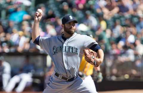 Sep 6, 2015; Oakland, CA, USA; Seattle Mariners relief pitcher Tony Zych (55) pitches the ball against the Oakland Athletics during the seventh inning at O.co Coliseum. Mandatory Credit: Kelley L Cox-USA TODAY Sports