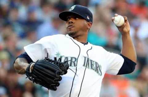 SEATTLE, WA – JULY 24: Roenis Elias #55 of the Seattle Mariners pitches against the San Francisco Giants in the second inning during their game at Safeco Field on July 24, 2018 in Seattle, Washington. (Photo by Abbie Parr/Getty Images)