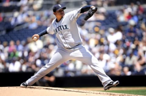 SAN DIEGO, CA – JUNE 13: Felix Hernandez #34 of the Seattle Mariners throws against the San Diego Padres at Petco Park on June 13, 2010 in San Diego, California. The Mariners won 4-2. (Photo by Andy Hayt/Getty Images)