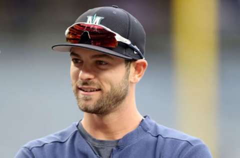 NEW YORK, NEW YORK – MAY 06: Mitch Haniger #17 of the Seattle Mariners smiles during batting at Yankee Stadium on May 06, 2019, in the Bronx borough of New York City. (Photo by Elsa/Getty Images)