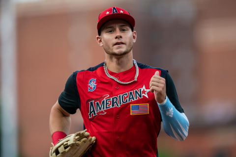 CLEVELAND, OH – JULY 07: Jarred Kelenic of the Seattle Mariners, looks on during the SiriusXM All-Star Futures Game. (Photo by Brace Hemmelgarn/Minnesota Twins/Getty Images)