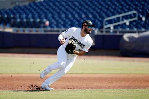 GLENDALE, AZ – OCTOBER 15: Joe Rizzo of the Peoria Javelinas (Seattle Mariners) fields. (Photo by Joe Robbins/Getty Images)