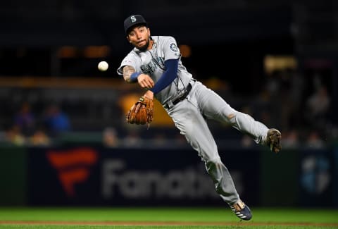 PITTSBURGH, PA – SEPTEMBER 18: J.P. Crawford of the Seattle Mariners in action during the game against the Pirates. (Photo by Joe Sargent/Getty Images)