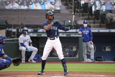 SEATTLE, WASHINGTON – AUGUST 19: Kyle Lewis of the Seattle Mariners at bat in the first inning. (Photo by Abbie Parr/Getty Images)