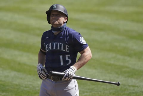 OAKLAND, CALIFORNIA – SEPTEMBER 27: Kyle Seager of the Seattle Mariners looks on against the Oakland Athletics. (Photo by Thearon W. Henderson/Getty Images)