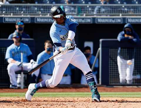 PEORIA, ARIZONA – FEBRUARY 28: Kyle Lewis of the Seattle Mariners swings. (Kyle Lewis fantasy). (Photo by Steph Chambers/Getty Images)