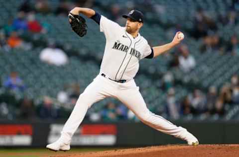 SEATTLE, WASHINGTON – APRIL 06: James Paxton #44 of the Seattle Mariners pitches in the first inning against the Chicago White Sox at T-Mobile Park on April 06, 2021 in Seattle, Washington. (Photo by Steph Chambers/Getty Images)