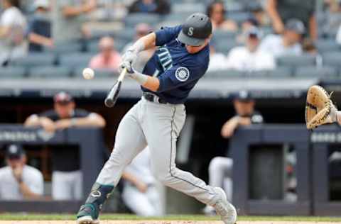 NEW YORK, NEW YORK – AUGUST 08: Jarred Kelenic #10 of the Seattle Mariners connects on a base hit in the second inning against the New York Yankees at Yankee Stadium on August 08, 2021 in New York City. (Photo by Jim McIsaac/Getty Images)